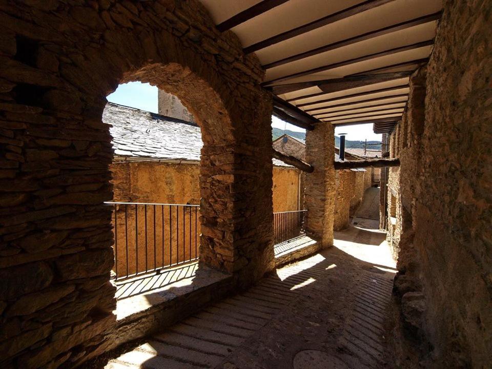Casa Rural Baró Tornafort Exterior foto
